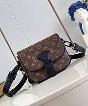 LV Montsouris Messenger PM​ M47060 20x17x7cm - 1