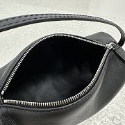 The Row 90's Bag In Leather Black 19.5x10x8cm - 4