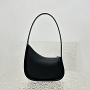 The Row Half Moon Bag in Leather Black 21×6×13.5cm - 2