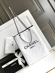 CC Shopping Bag Sequins & Black Metal White & Black 39×30×2cm - 1