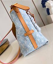 LV CarryAll PM Sky Blue Denim M11462 29x24x12cm - 5