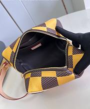 LV Locker Dopp Kit Yellow N40567 23x13x12cm - 3