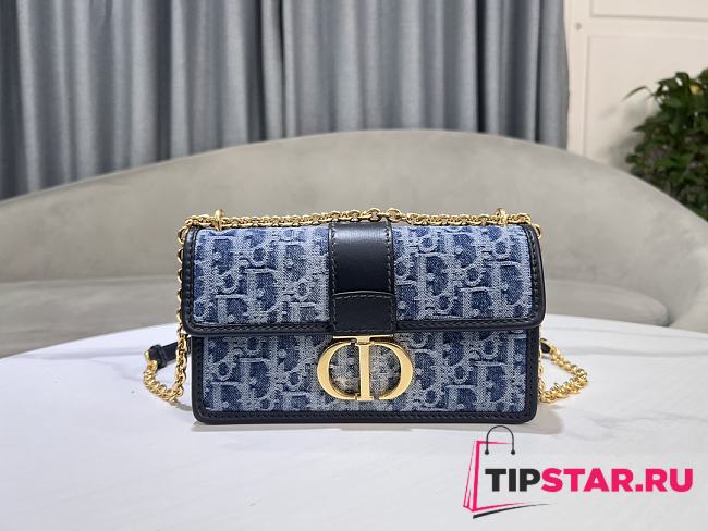 Dior 30 Montaigne East-West Bag with Chain Blue Denim Dior Oblique Jacquard 21x12x6cm - 1