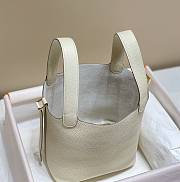 Hermes Picotin 18 Togo Milkshake White Gold Hardware - 2