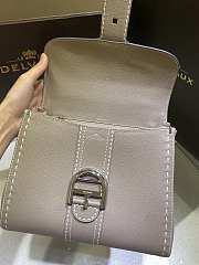 Delvaux Brillant PM Surpiqué in Rodeo Calf Tourterelle I - Ivory 24x2x19cm - 6