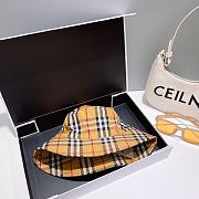 Burberry Check Cotton Bucket Hat Archive Beige - 5