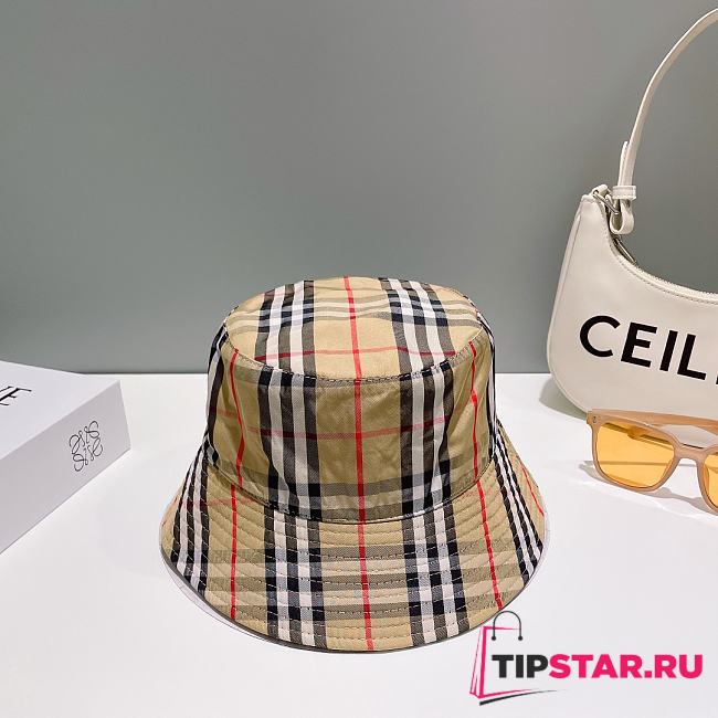 Burberry Check Cotton Bucket Hat Stone - 1