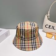 Burberry Check Cotton Bucket Hat Stone - 1