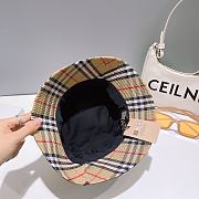 Burberry Check Cotton Bucket Hat Stone - 2