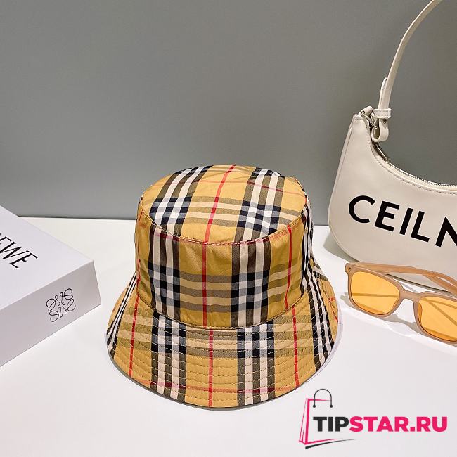 Burberry Check Cotton Bucket Hat Archive Beige - 1