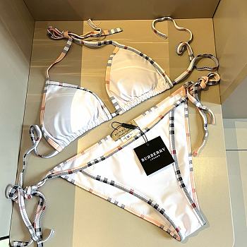 Burberry Bikini 02