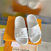 LV Waterfront Mule White 1A9FK3 - 5