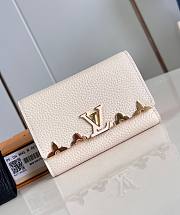 LV Capucines Compact Wallet Cream M82835 13.5x9.5x3cm - 1