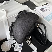 Chanel Black Backpack Size 21x20x12 cm - 6