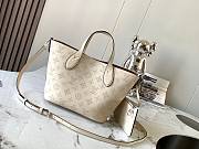 LV Blossom PM Beige M21909 20x20x12.5cm  - 6