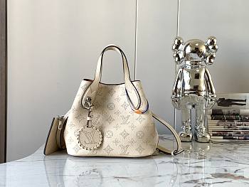 LV Blossom PM Beige M21909 20x20x12.5cm 