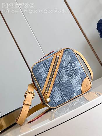 LV Chess Messenger Damier Denim 3D N40706 24x24x8cm