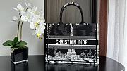 Medium Dior Book Tote Black and White Paris Embroidery 36x27.5x16.5cm - 6