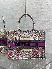 Medium Dior Book Tote Ecru Multicolor Dior 4 Saisons Été Soleil Embroidery 36x27.5x16.5cm - 1