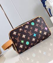 LV Locker Dopp Kit Chocolate Monogram Craggy Canvas M47069 23x13x12cm - 1