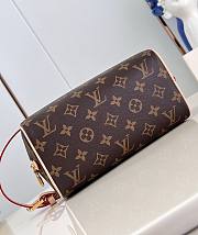 LV Locker Dopp Kit Monogram Canvas M83112 23x13x12cm - 6