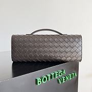 BV Long Clutch Andiamo With Handle Fondant 31x13x3cm - 2