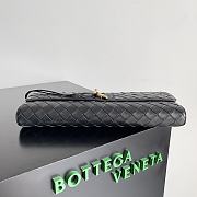 BV Long Clutch Andiamo With Handle Black 31x13x3cm - 4