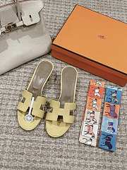 Hermes Oasis Sandal Ostrich Yellow 4.5cm - 6