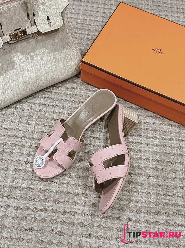 Hermes Oasis Sandal Ostrich Pink Pastel 4.5cm - 1