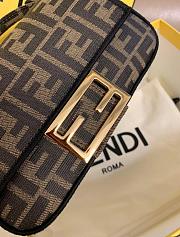 Fendi Baguette Mini Brown FF Jacquard Fabric Bag 20x13x5cm - 5