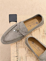 Loro Piana Summer Charms Walk Moccasin Gray - 6