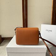 Celine Teen Triomphe Bag In Natural Calfskin Tan 18.5x14x5cm - 3