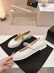 CC Mary Janes Lambskin White 10mm - 4