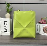 Loewe Medium Puzzle Fold Tote In Shiny Calfskin Meadow Green 25.5x14.5x31.5cm - 4