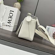 Loewe Small Puzzle Bag In Satin Calfskin White Size 24*10.5*16.5cm - 5