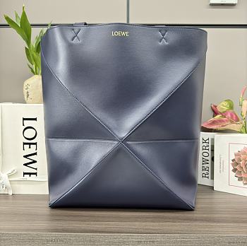 Loewe XL Puzzle Fold Tote In Shiny Calfskin Abyss Blue 42x41x18 cm