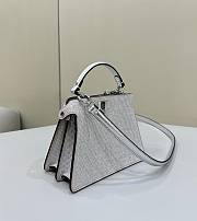 Fendi Peekaboo ISeeU Medium Peekaboo ISeeU Silver Leather Bag with Crystal FF Motif 20x11x15cm - 4