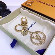 LV Circle Key Holder S00 M68999 - 1