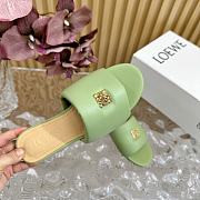 Loewe Anagram Padded Slide In Lambskin Pale Green - 5