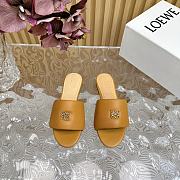 Loewe Anagram Padded Slide In Lambskin Warm Desert - 3