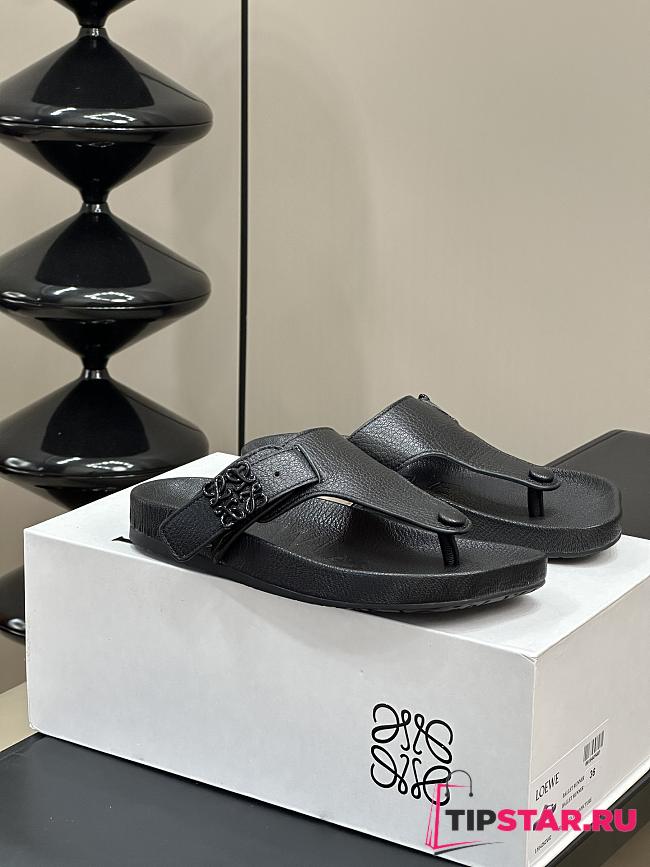 Loewe Ease Toe Post Sandal In Goatskin Black - 1