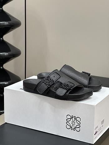 Loewe Ease Slide In Goatskin Black