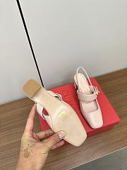 VLTN Vlogo Locker Mary-Jane Slingback Pumps In Calfskin Beige Rose 60mm - 4