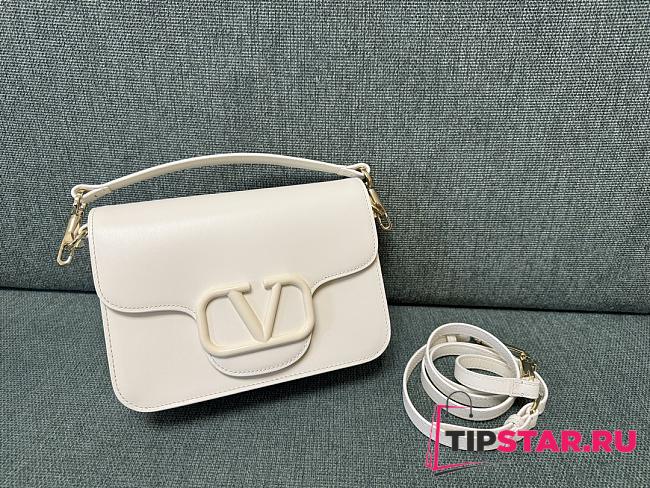 VLTN Garavani Locò Calfskin Shoulder Bag White 22x16x7cm - 1