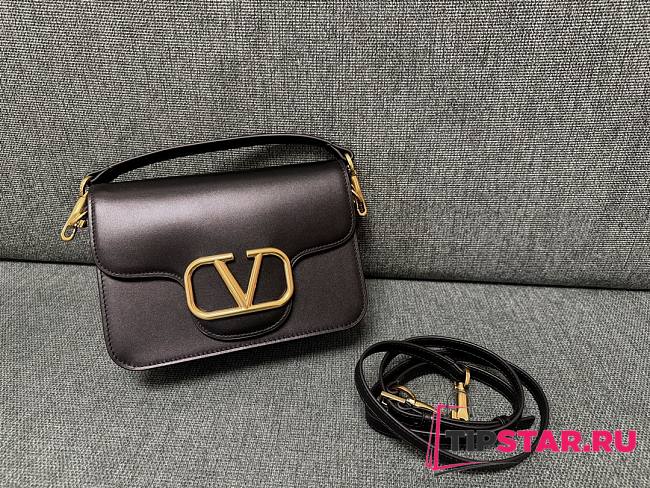 VLTN Garavani Locò Calfskin Shoulder Bag Black Gold 22x16x7cm - 1