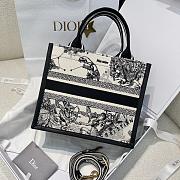 Small Dior Book Tote Latte Multicolor Dior Zodiac Embroidery and Black Calfskin 26.5x22x14cm - 4