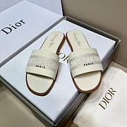 Dior Dway Slide White Calfskin and Embroidered Cotton - 6