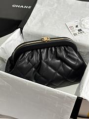 CC Clutch Lambskin Black 16×24×8cm - 1