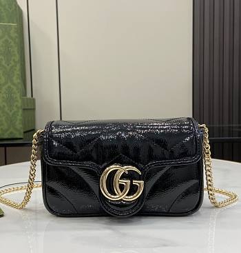 Gucci GG Marmont Super Mini Bag Black Patent 10x16.5x4.5cm