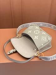 LV Diane Bag Grey M46583 24x15x9cm - 5